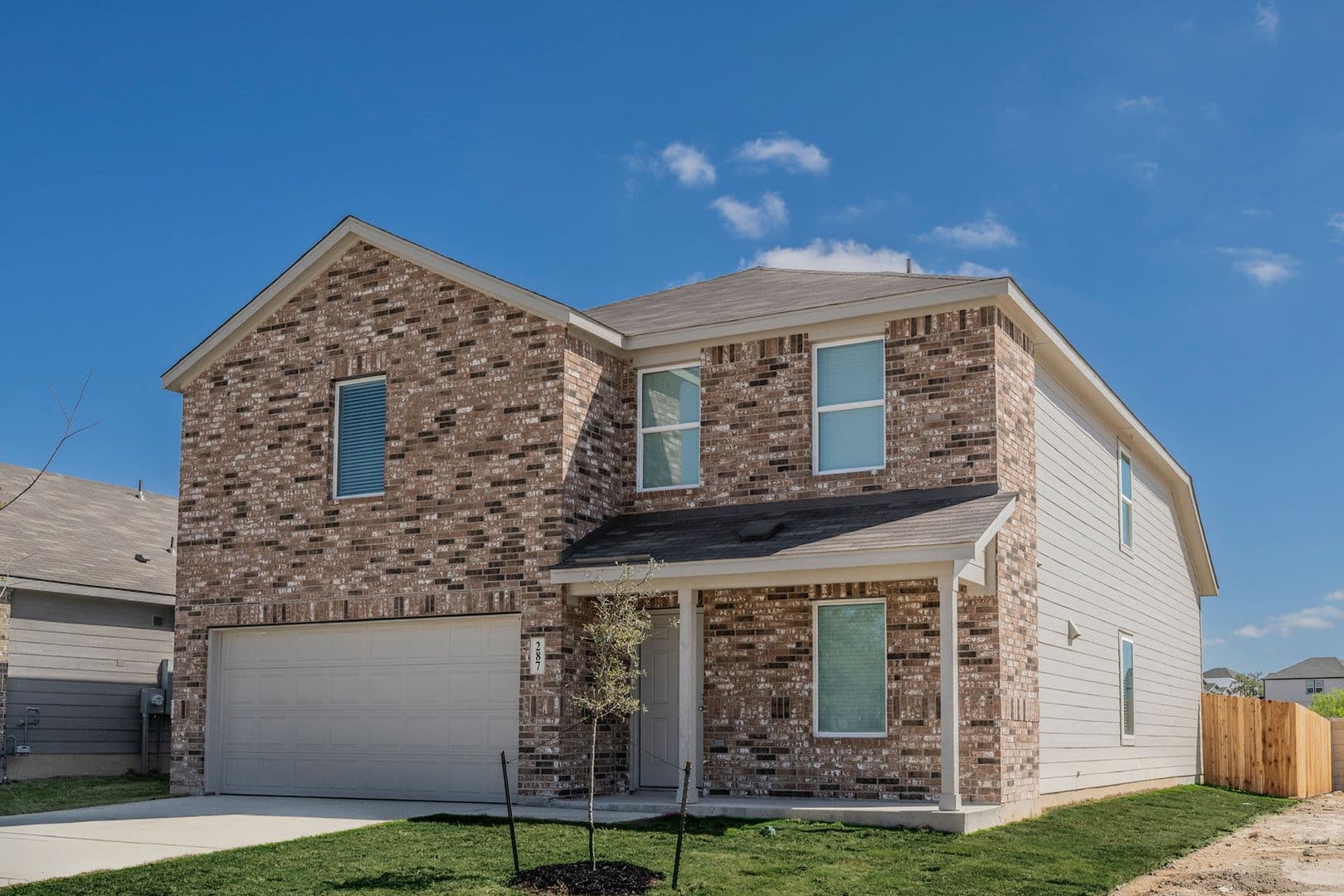 San Antonio House: 287 Bailey Bluff