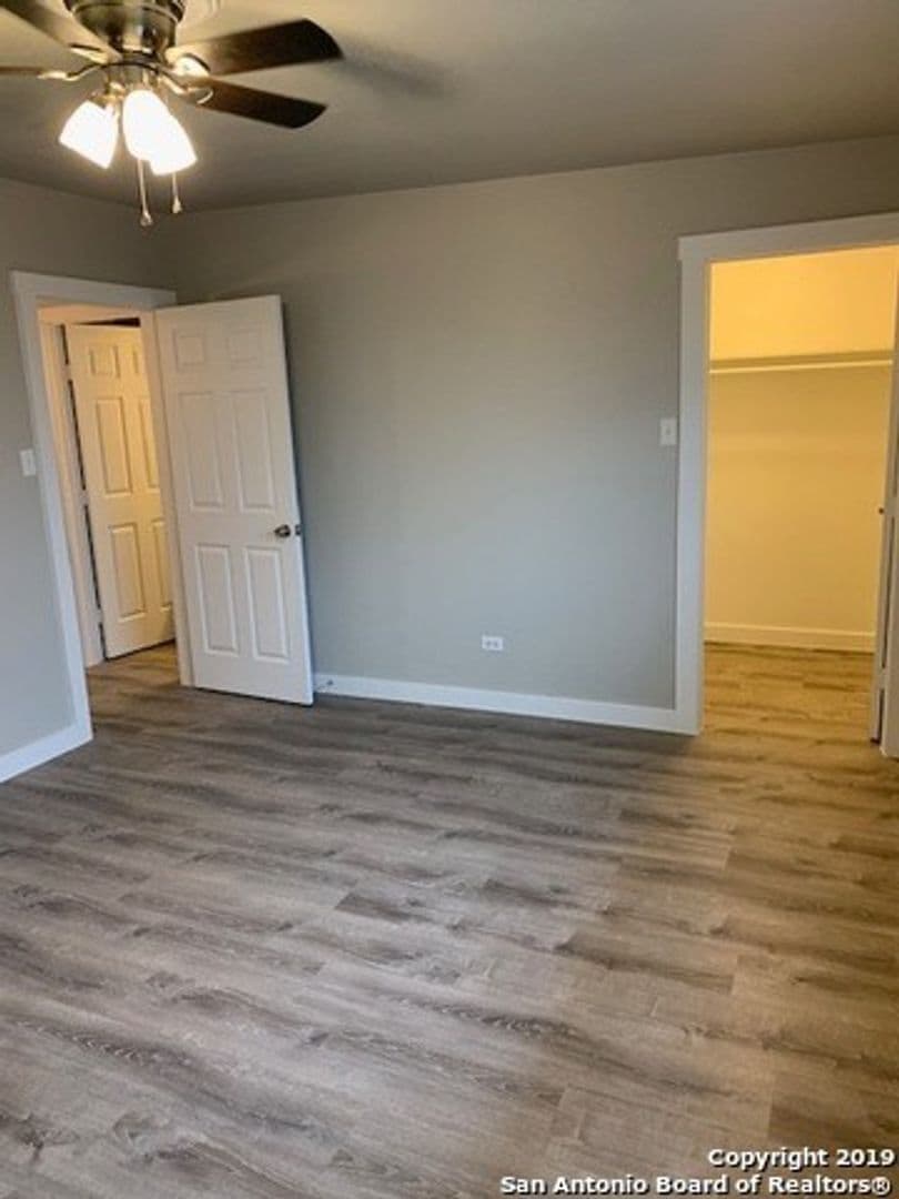 San Antonio Apartment: 615 Vance Jackson