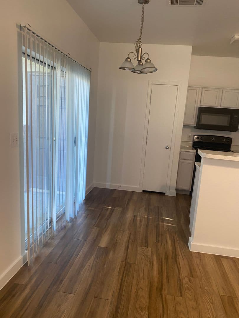 Boerne Apartment: 1000 Diamond Dr