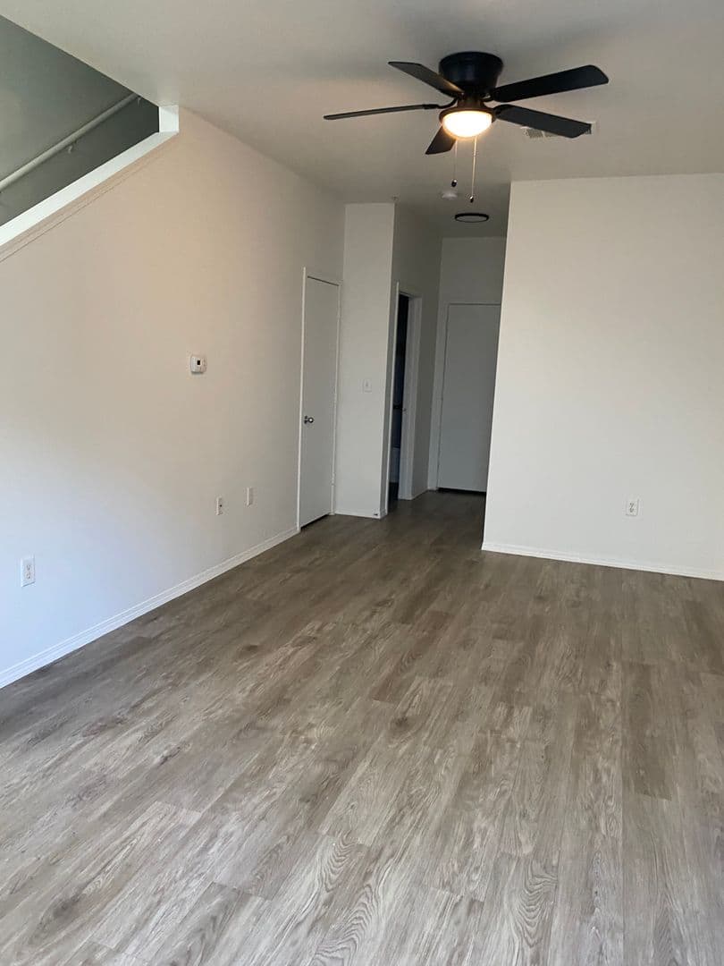 Boerne Apartment: 1000 Diamond Dr