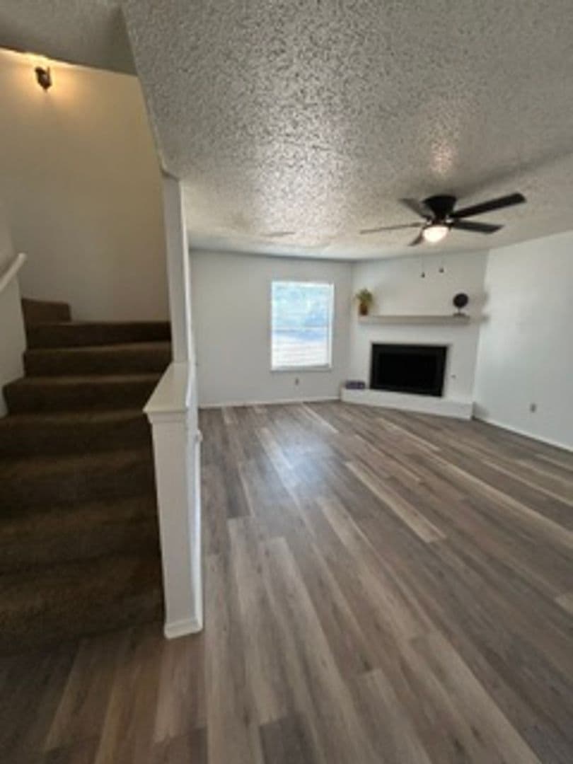 Lubbock Apartment: 5502 56th St.