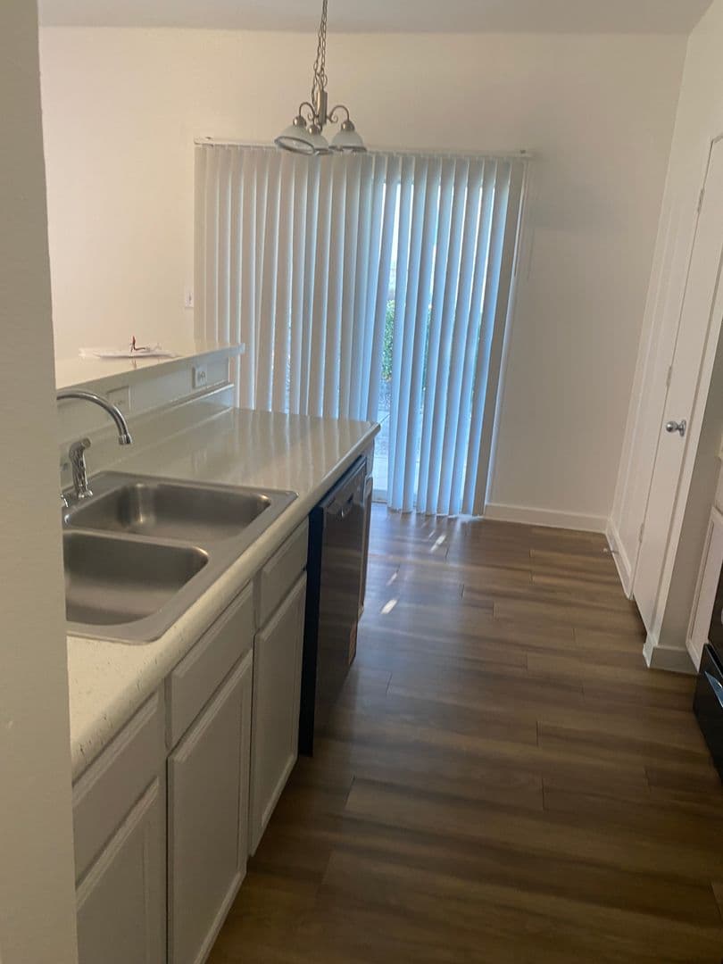 Boerne Apartment: 1000 Diamond Dr