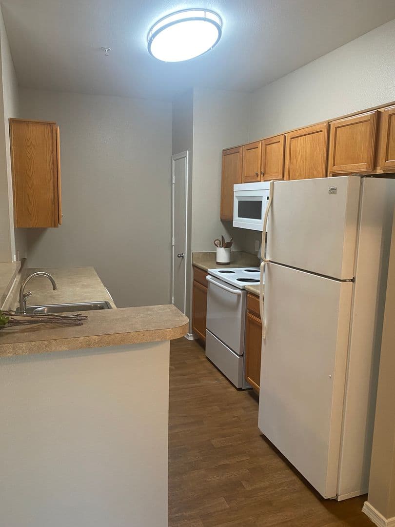 Boerne Apartment: 1000 Diamond Dr
