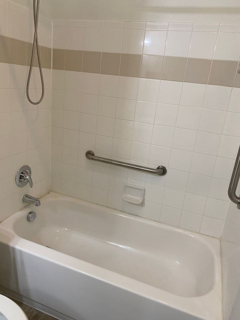 Boerne Apartment: 1000 Diamond Dr