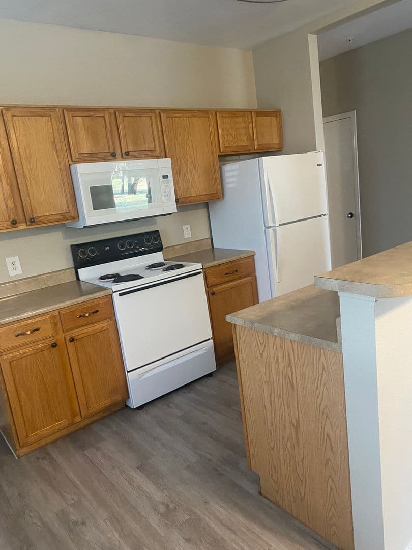 Boerne Apartment: 1000 Diamond Dr