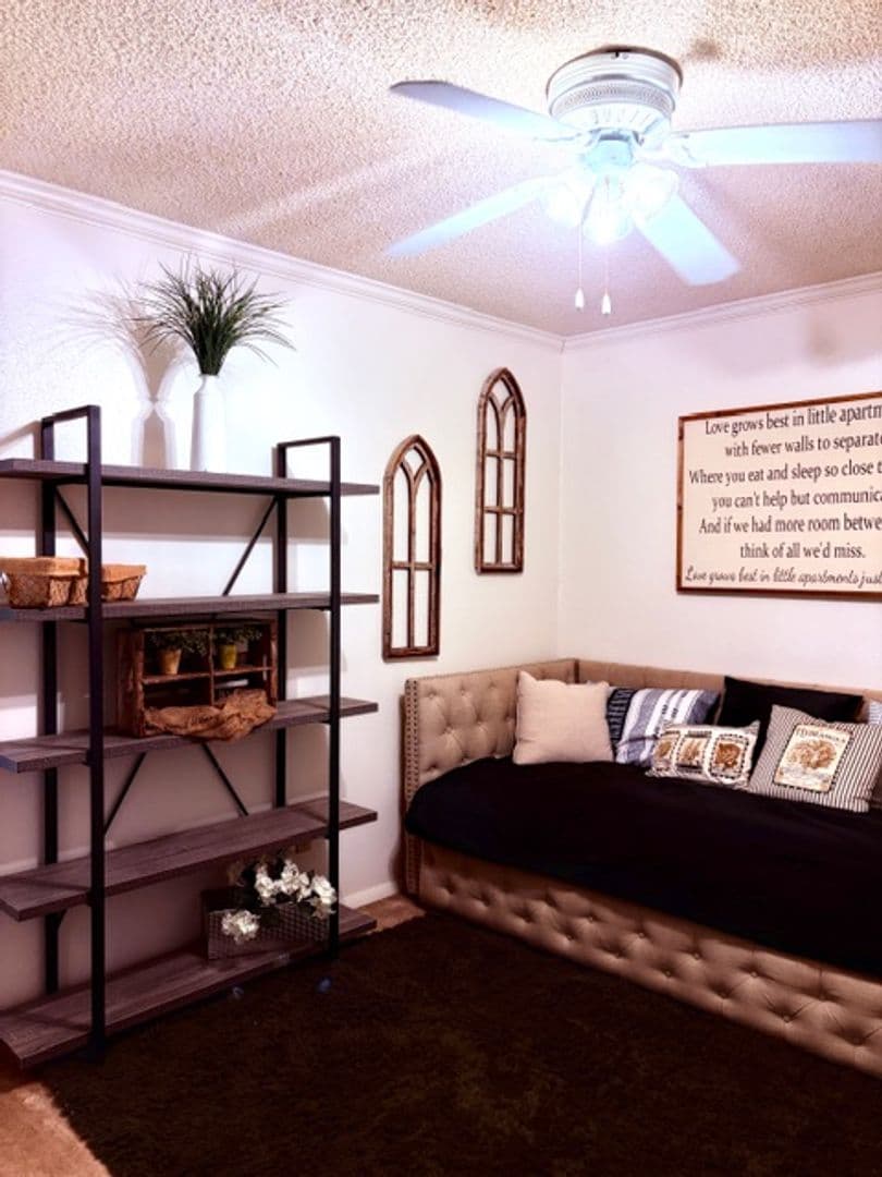 Lubbock Apartment: 7306 Aberdeen Ave