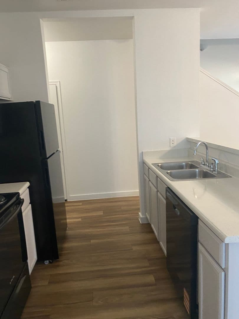 Boerne Apartment: 1000 Diamond Dr