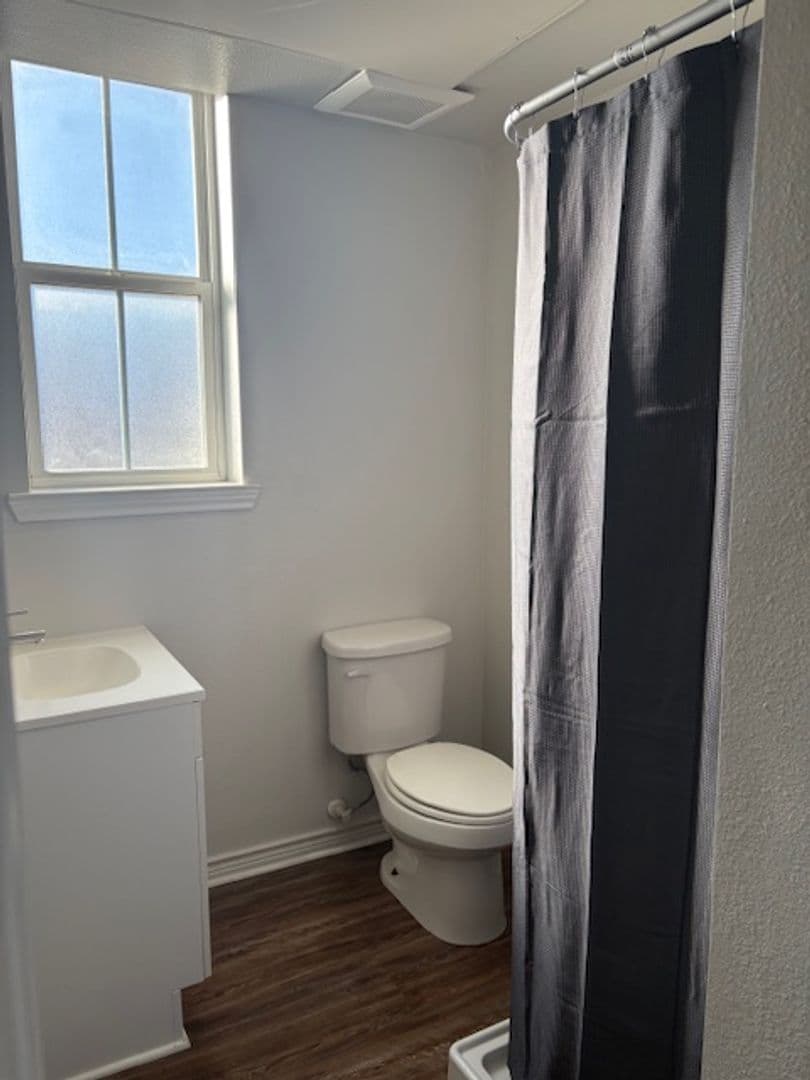 Midland Apartment: 4100 W. Illinois Ave - A101