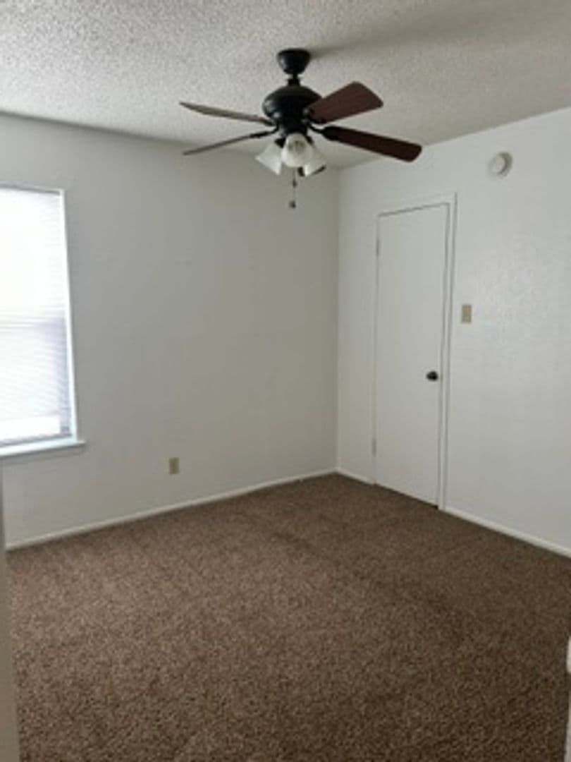 Lubbock Apartment: 5502 56th St.