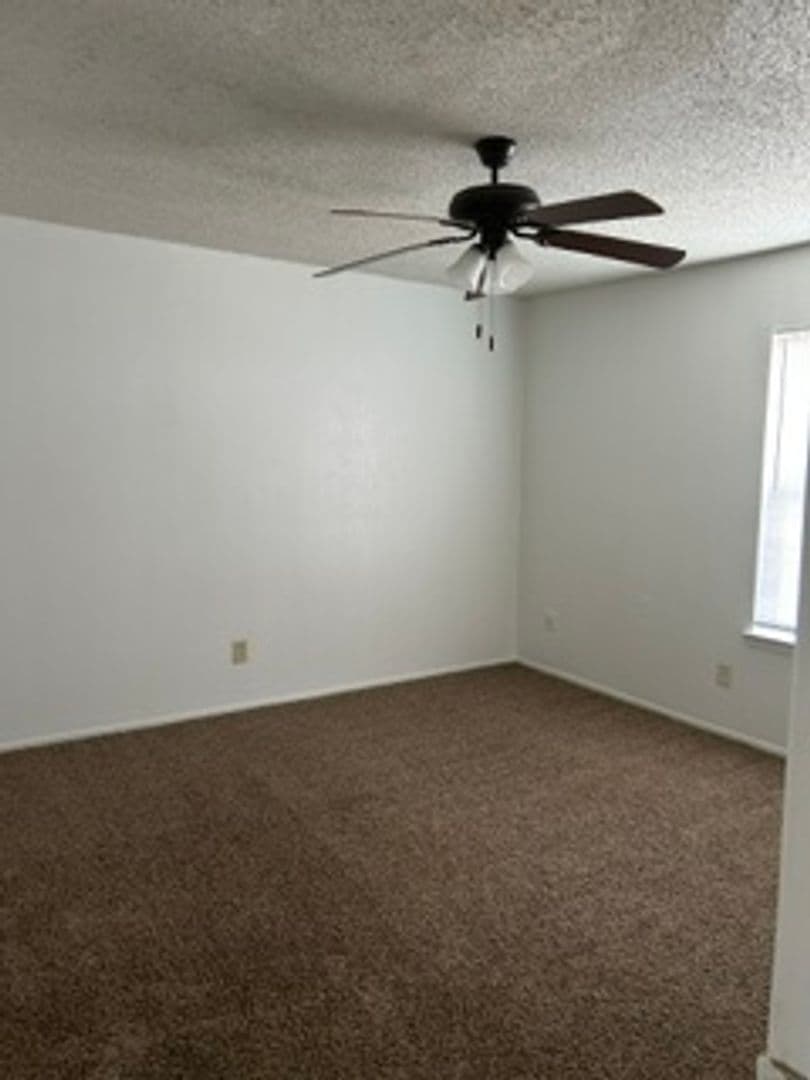 Lubbock Apartment: 5502 56th St.