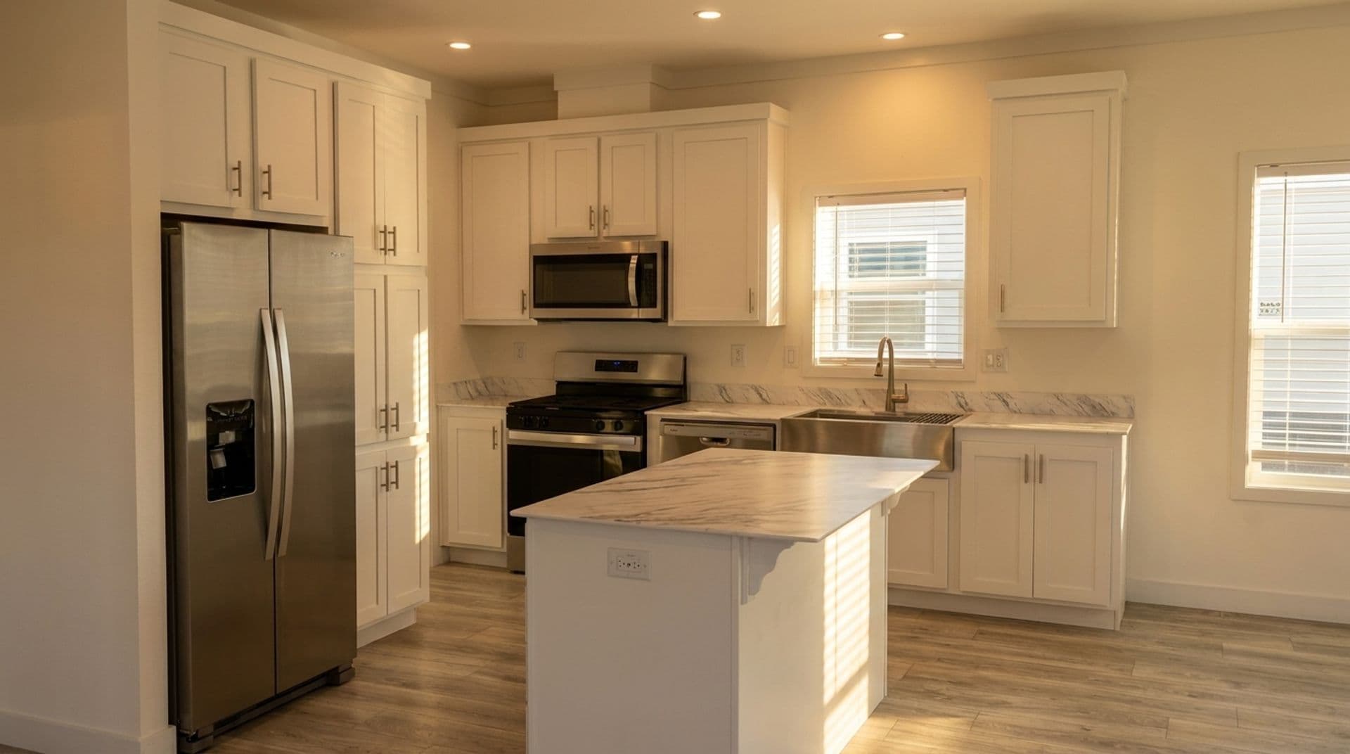 Paradise Apartment: 1280 Wagstaff Road