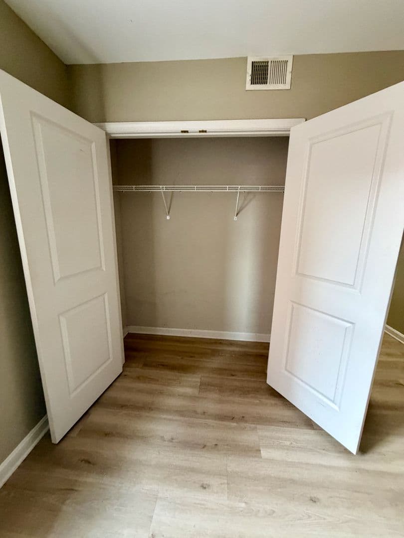 Baltimore Apartment: 2440 St Paul St