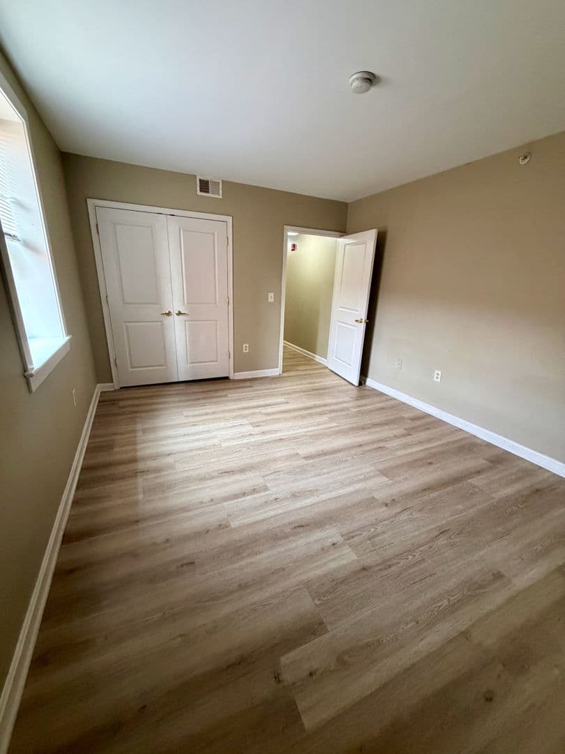 Baltimore Apartment: 2440 St Paul St