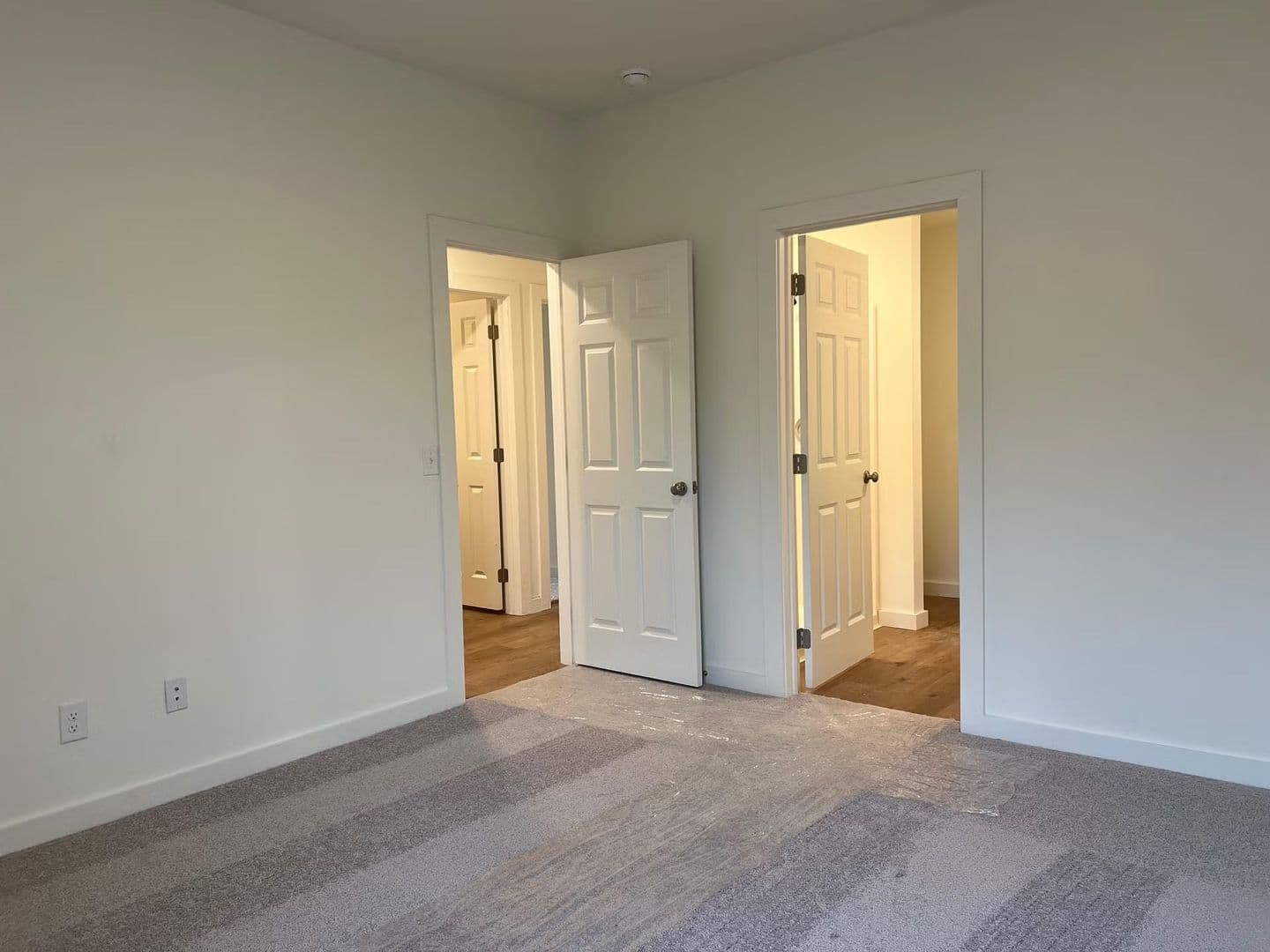 Newcastle House: 1732 SE 20th St