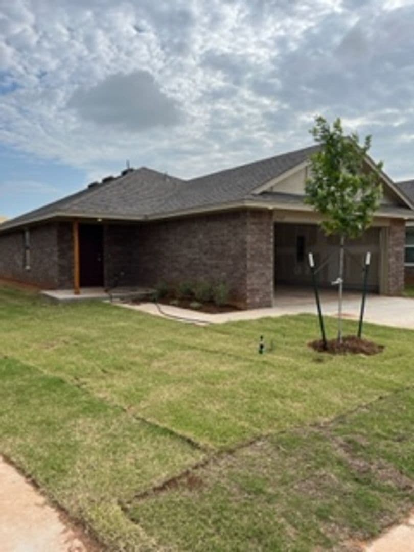 Oklahoma City House: 19545 Conway Dr.