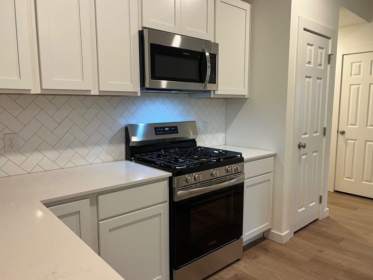Newcastle House: 1732 SE 20th St