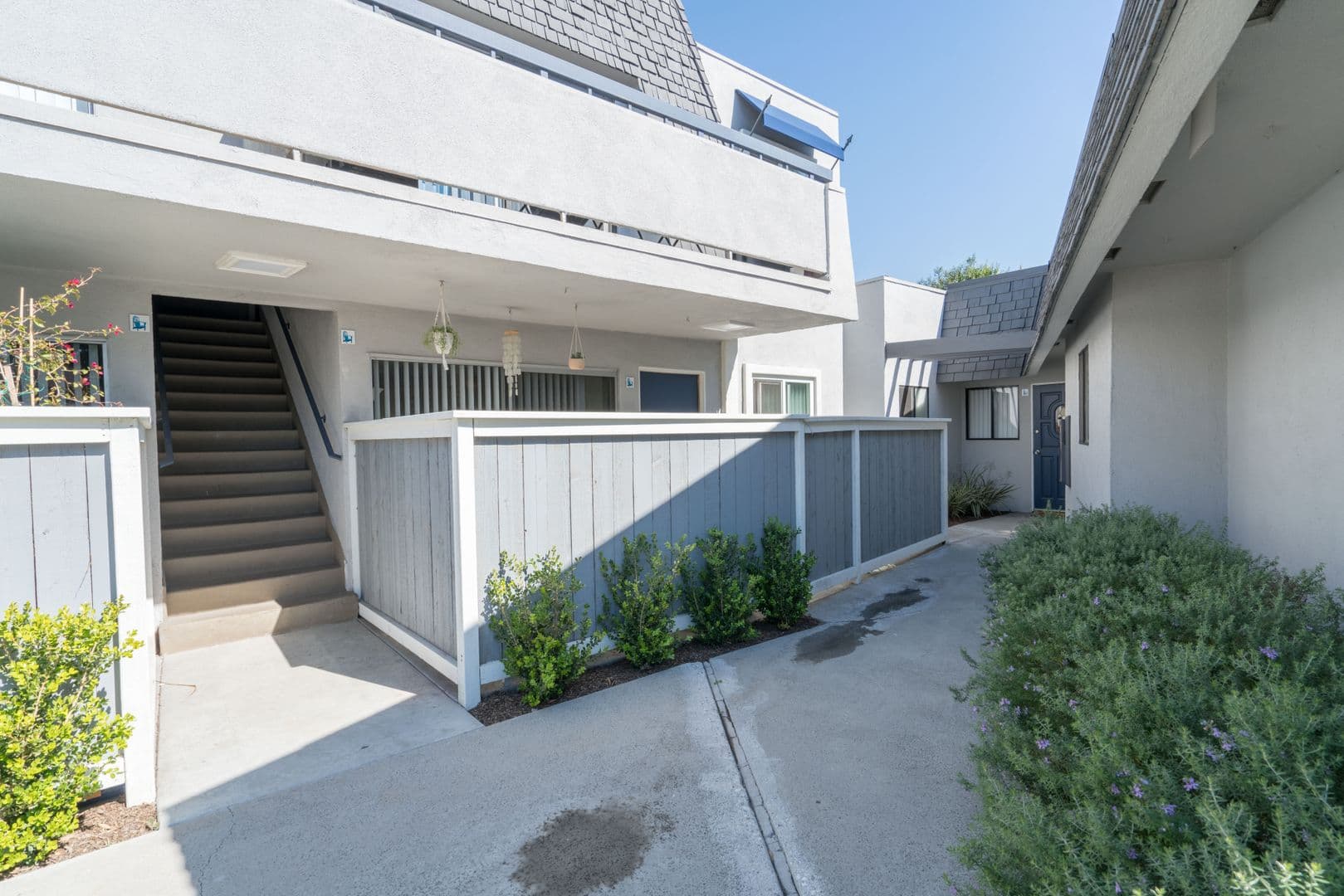 Huntington Beach Apartment: 8131 San Angelo Drive