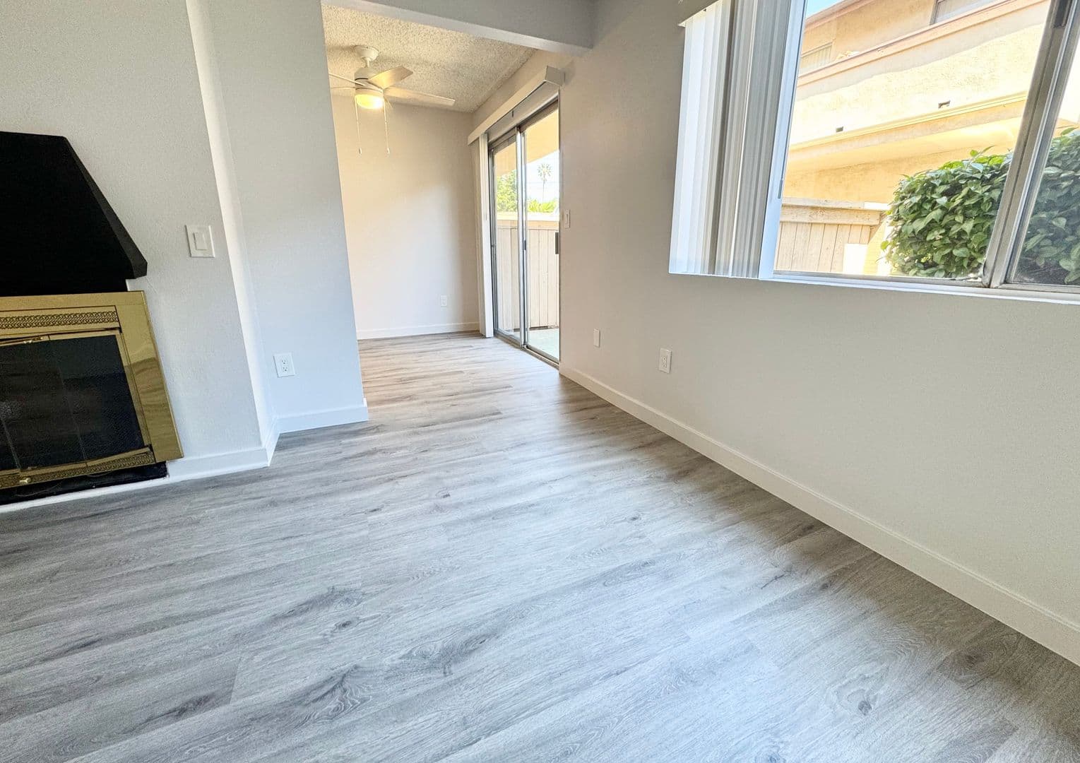 Santa Ana Apartment: 1750 Sherry Lane