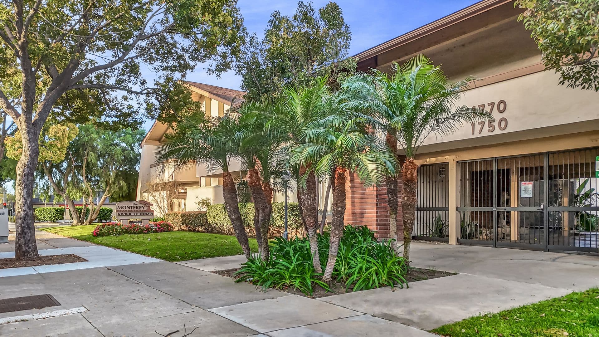 Santa Ana Apartment: 1750 Sherry Lane