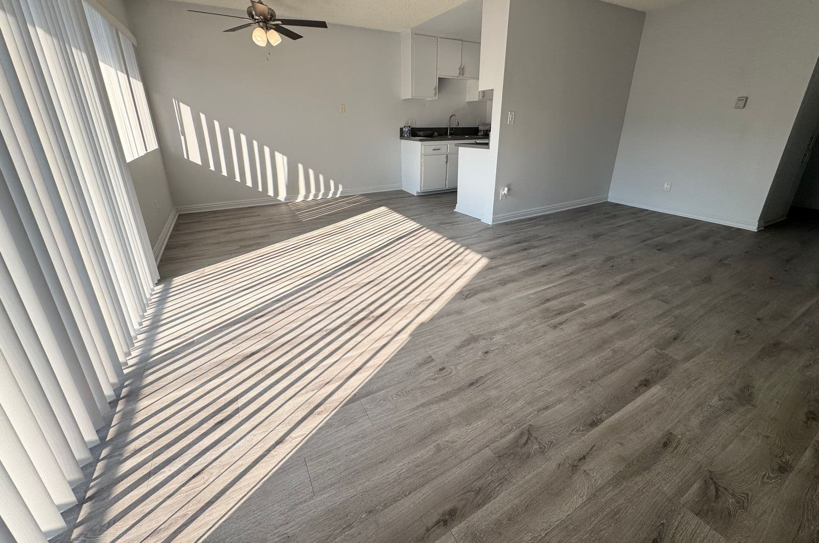 Bellflower Apartment: 16275 Woodruff Avenue