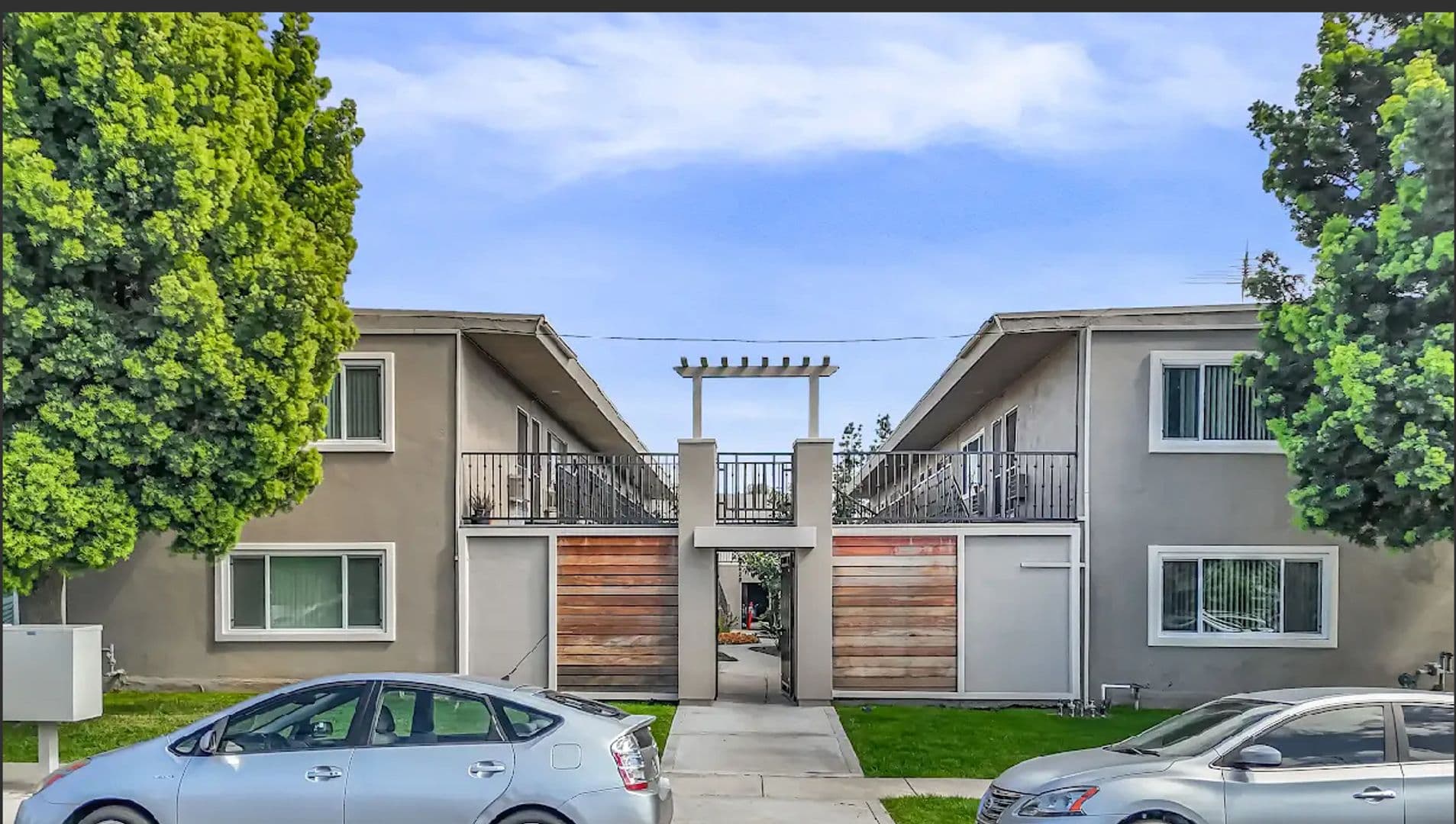 Brea Apartment: 820 S. Walnut Ave