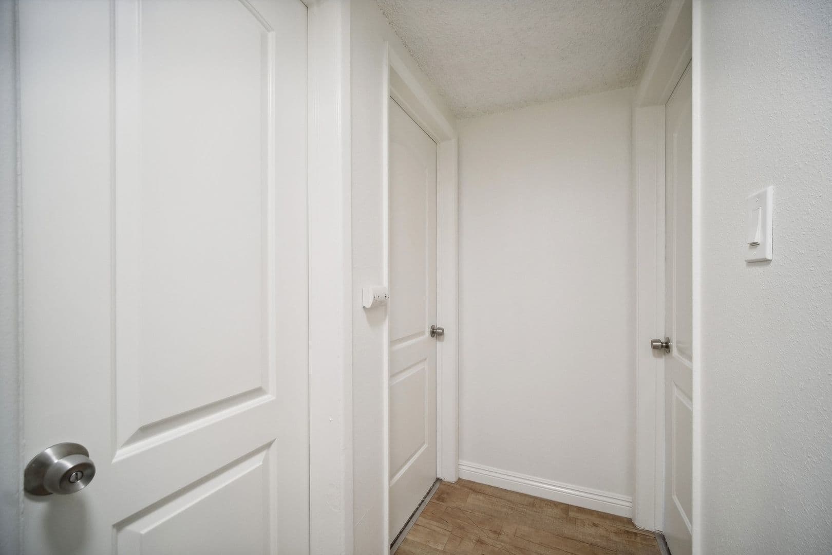 Whittier Apartment: 13730 Via Del Palma Ave