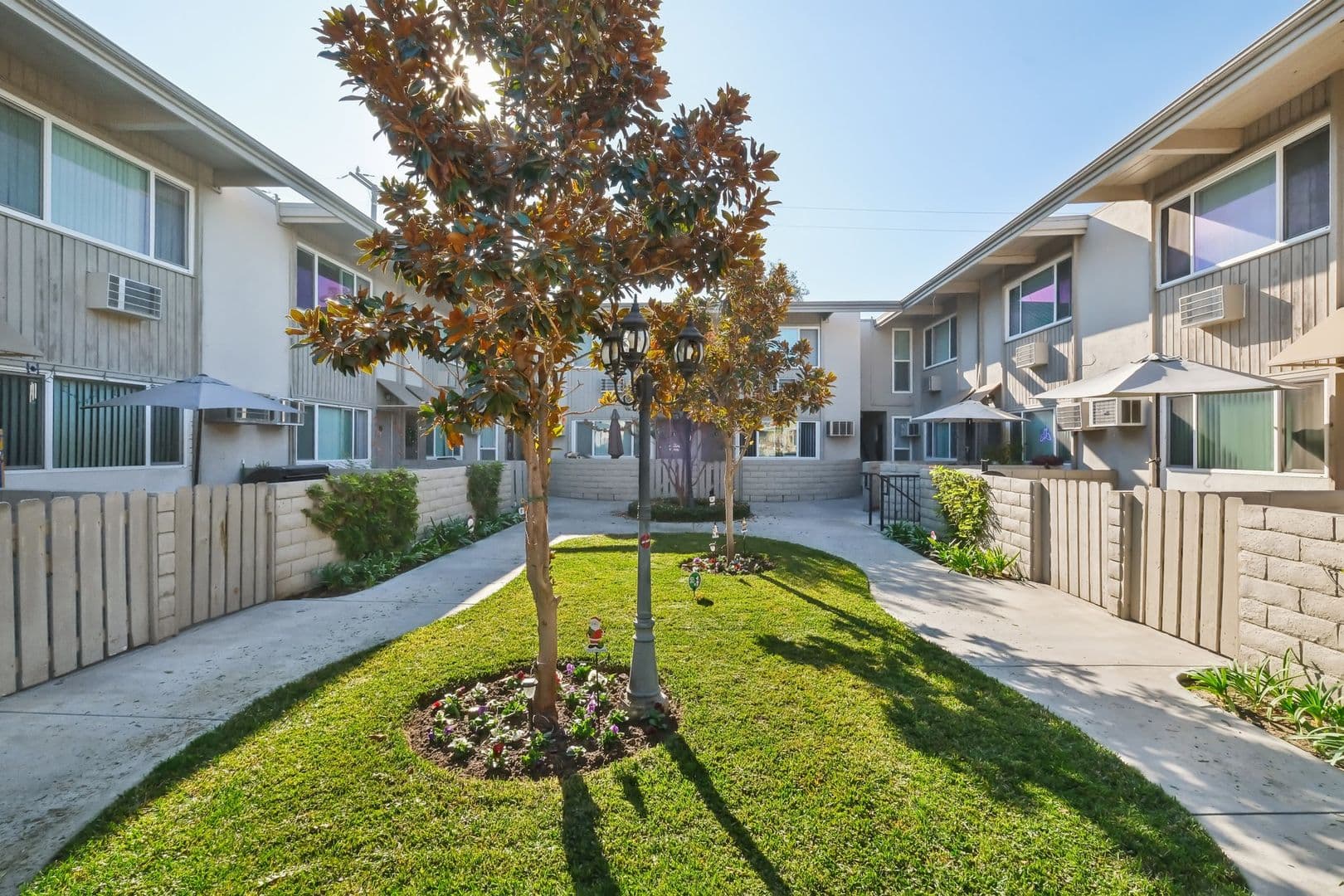 Whittier Apartment: 13730 Via Del Palma Ave
