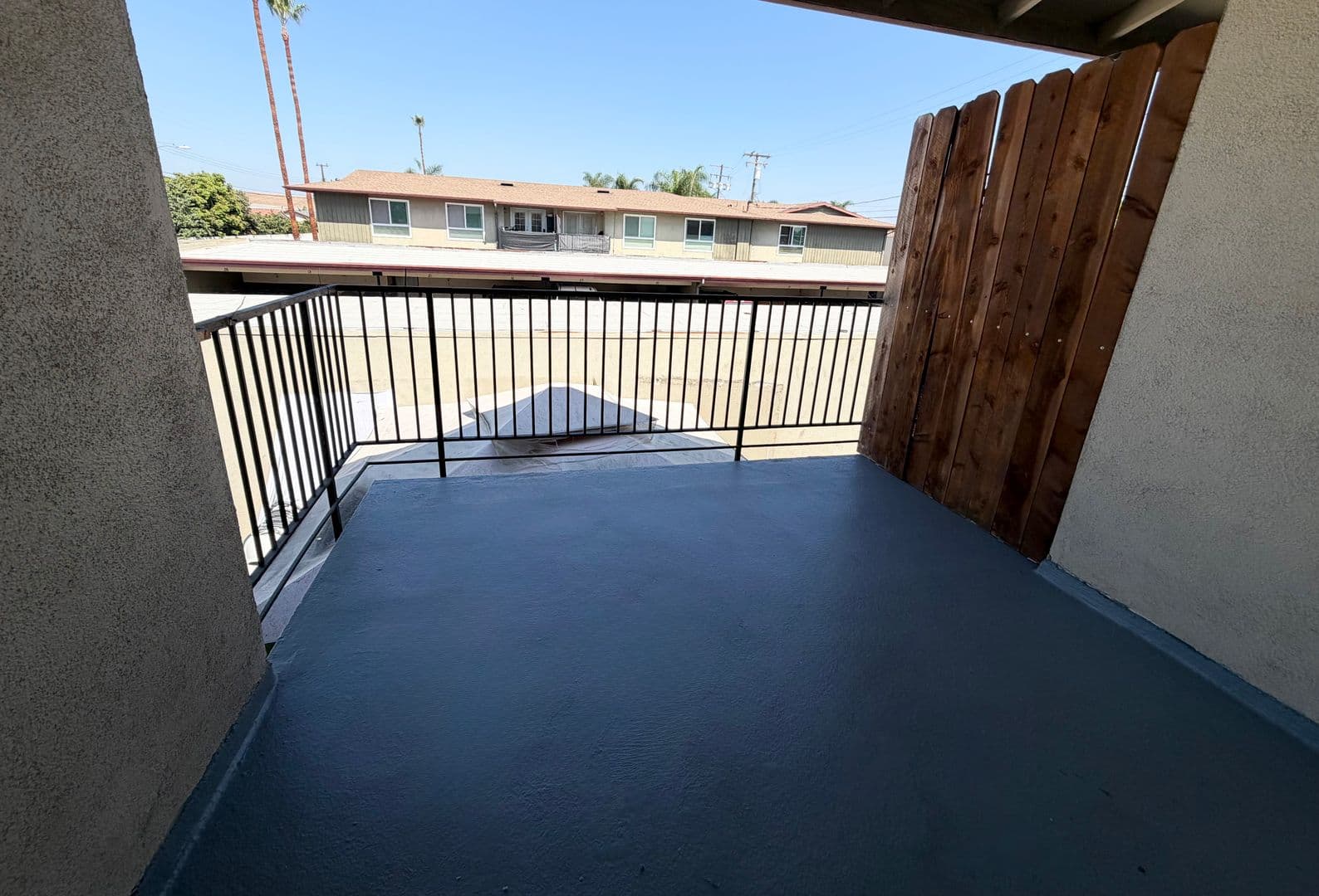 Garden Grove Apartment: 8911-8923 Mays Ave