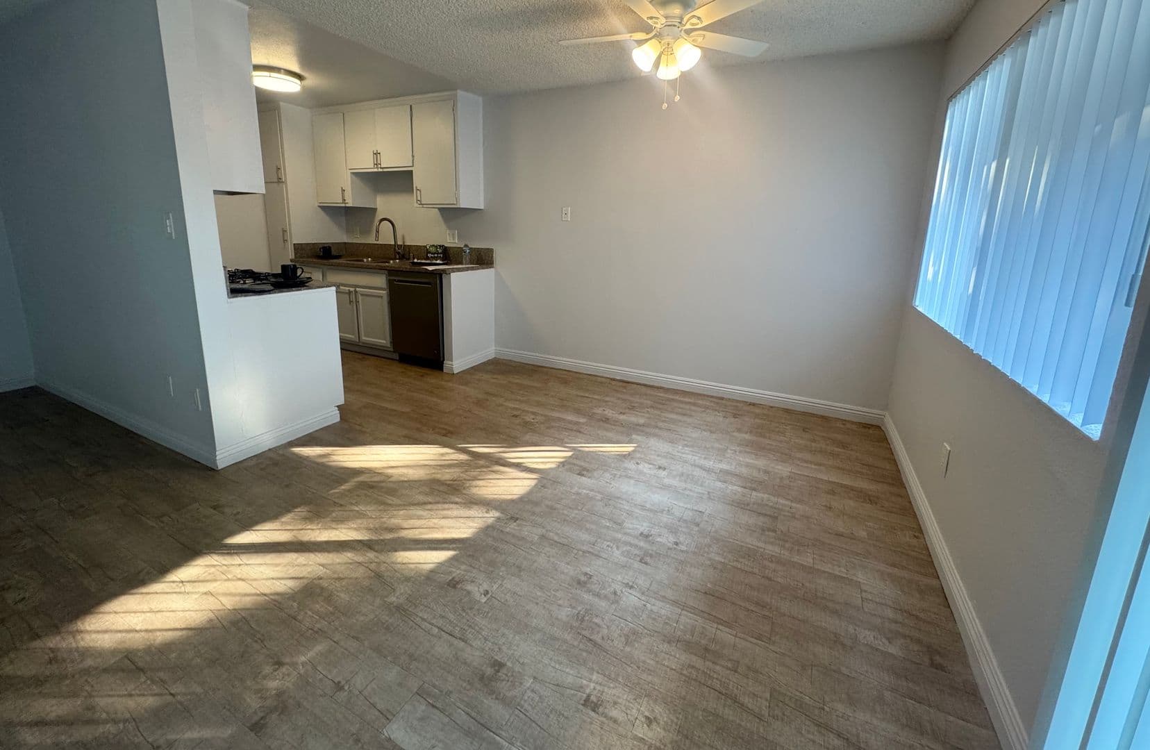 Bellflower Apartment: 16275 Woodruff Avenue
