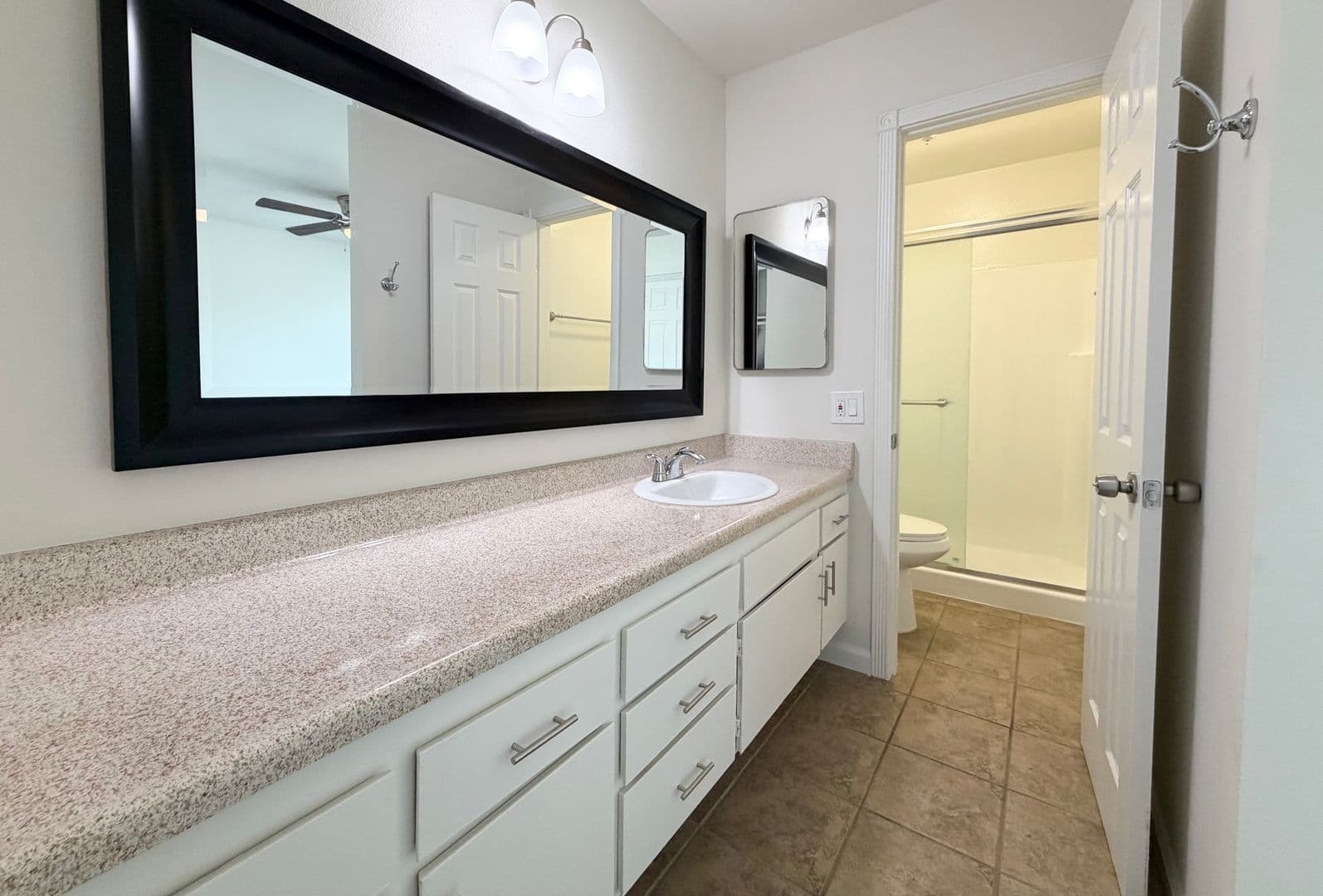 Garden Grove Apartment: 8911-8923 Mays Ave