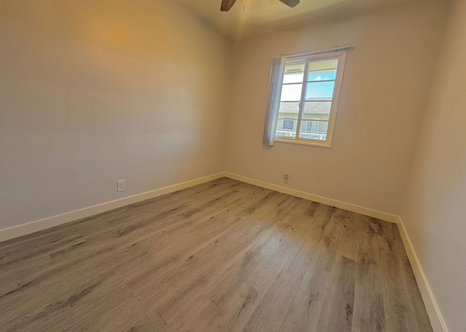 Whittier Apartment: 7017-7023 Pickering Ave