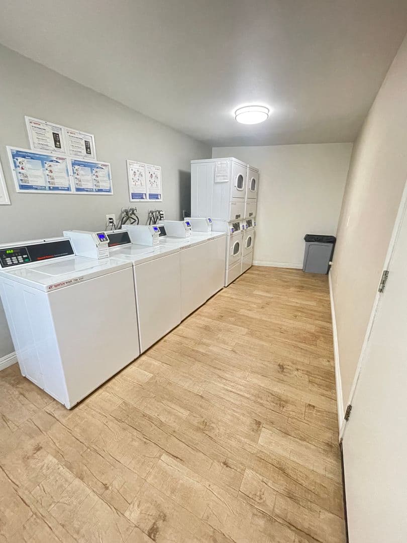Huntington Beach Apartment: 8131 San Angelo Drive
