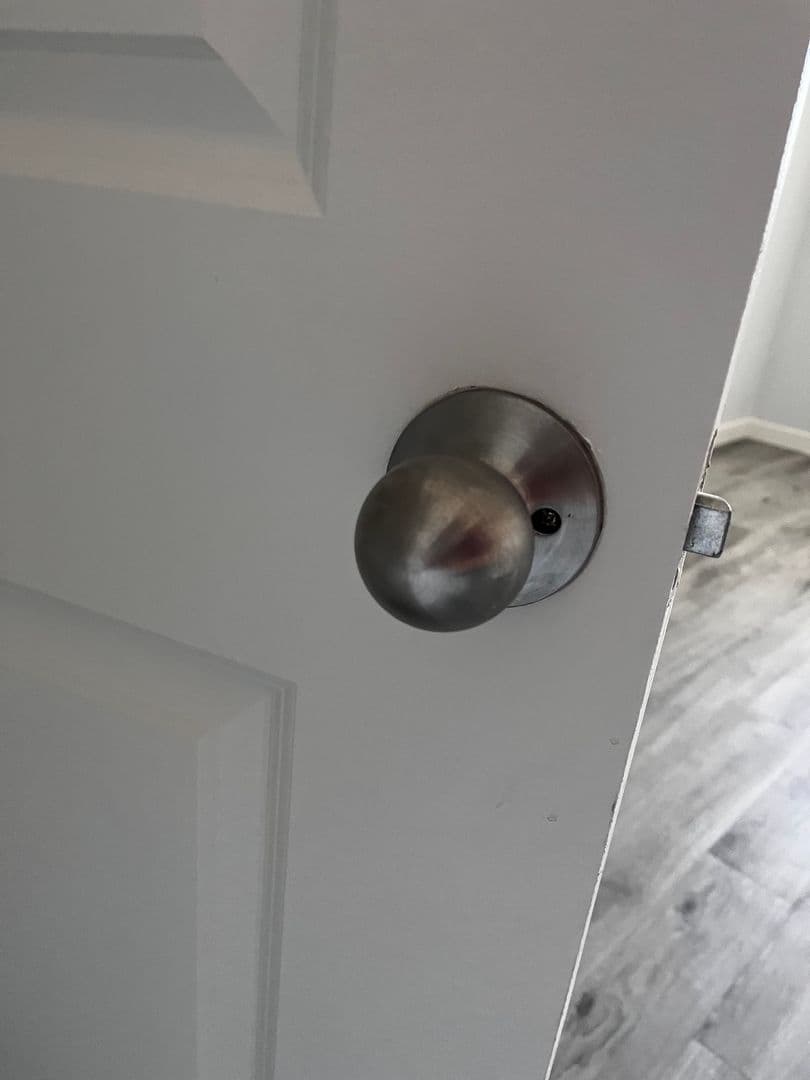 Anaheim Apartment: 1666 W. Pampas Ln