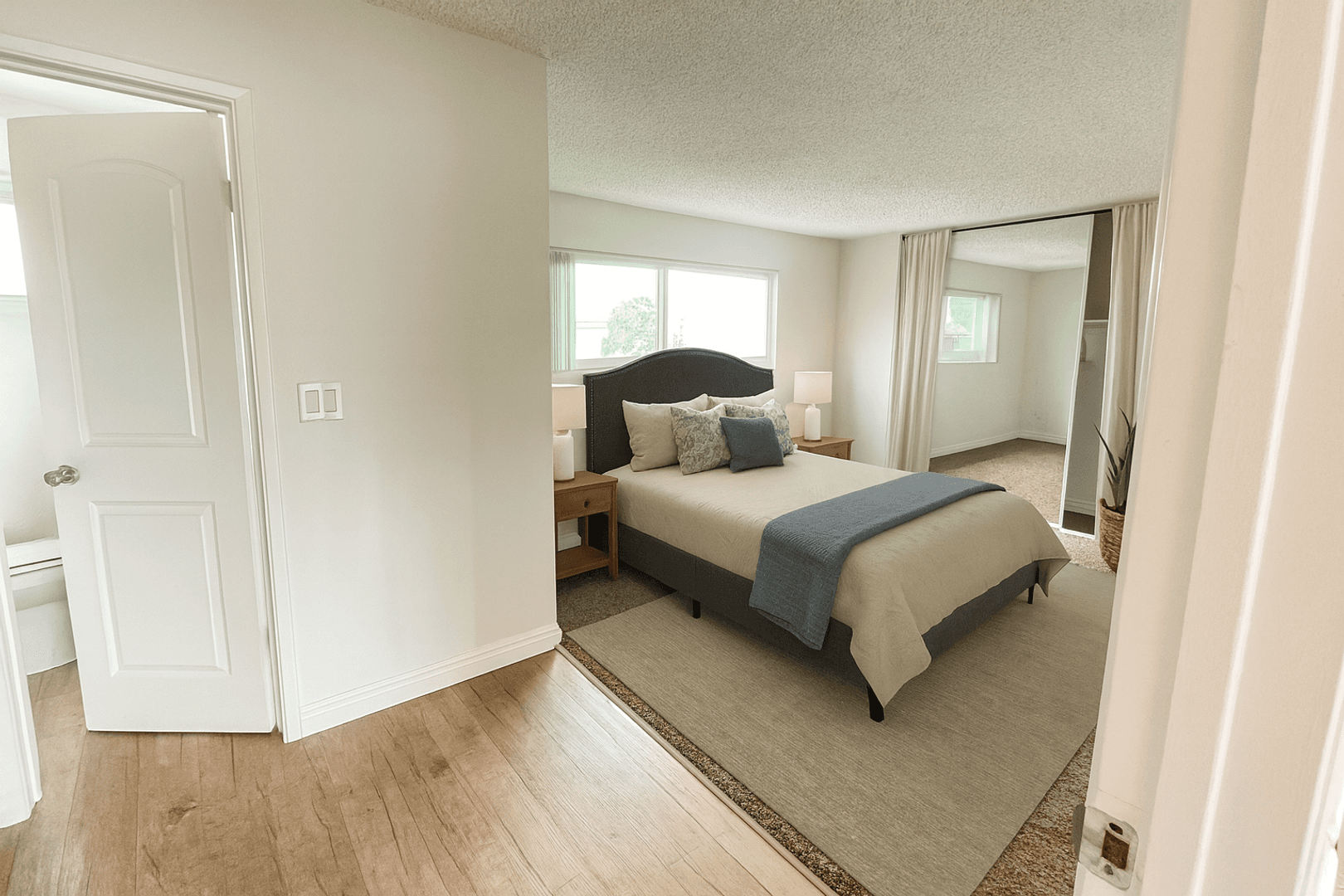 Huntington Beach Apartment: 8131 San Angelo Drive
