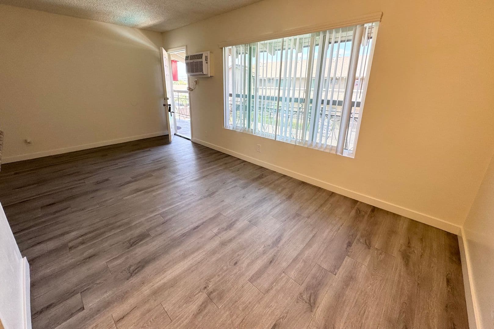 Anaheim Apartment: 1010 & 1016 S. Lemon St
