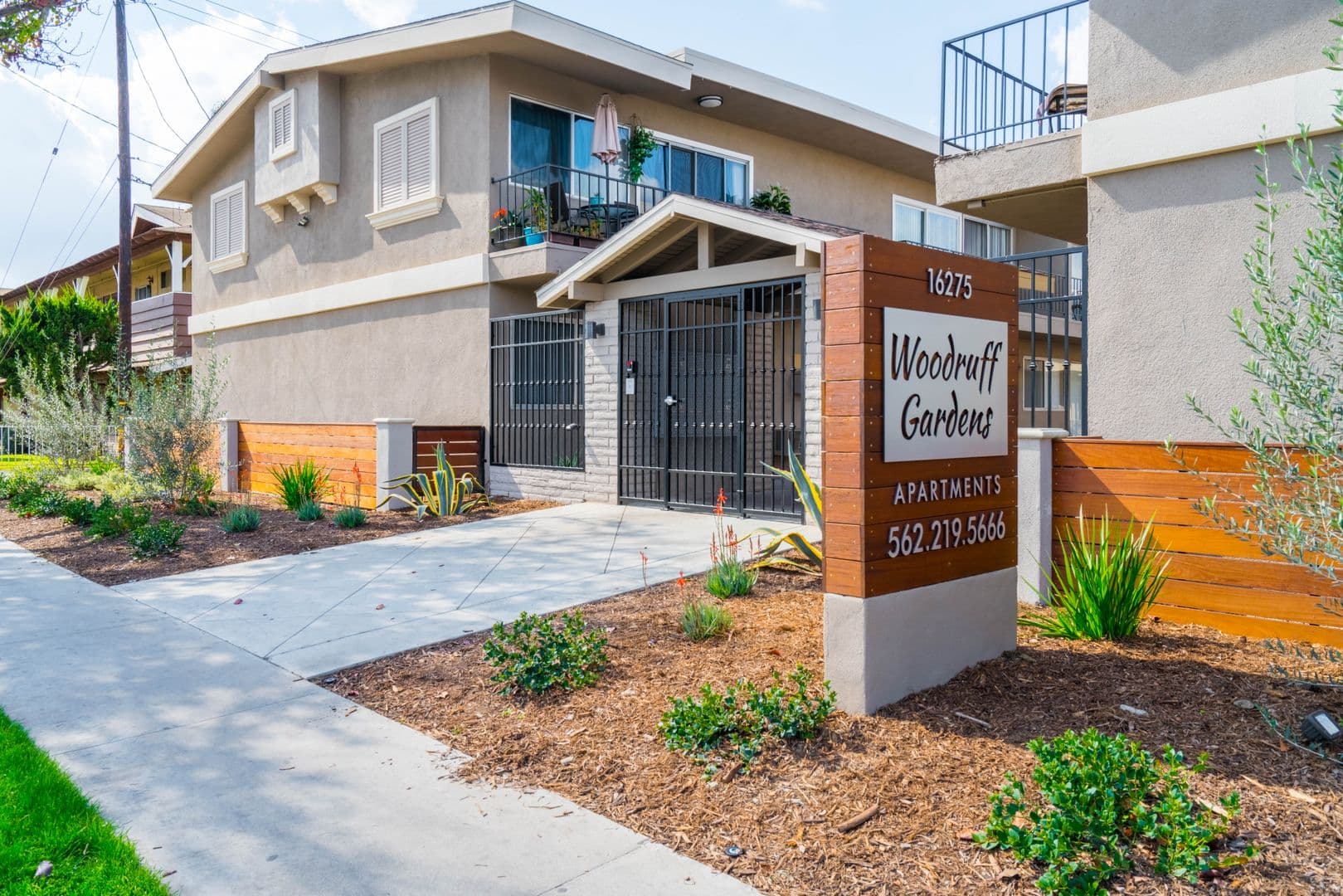 Bellflower Apartment: 16275 Woodruff Avenue