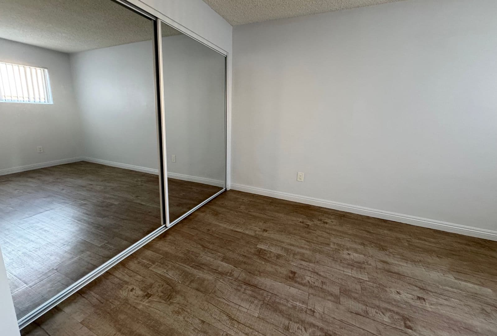 Bellflower Apartment: 16275 Woodruff Avenue