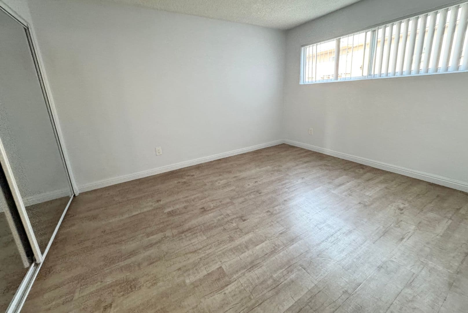 Bellflower Apartment: 16275 Woodruff Avenue