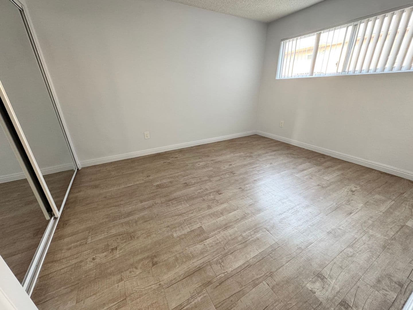 Bellflower Apartment: 16275 Woodruff Avenue