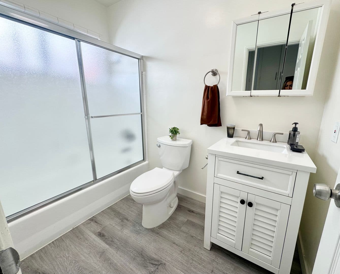 Whittier Apartment: 7017-7023 Pickering Ave
