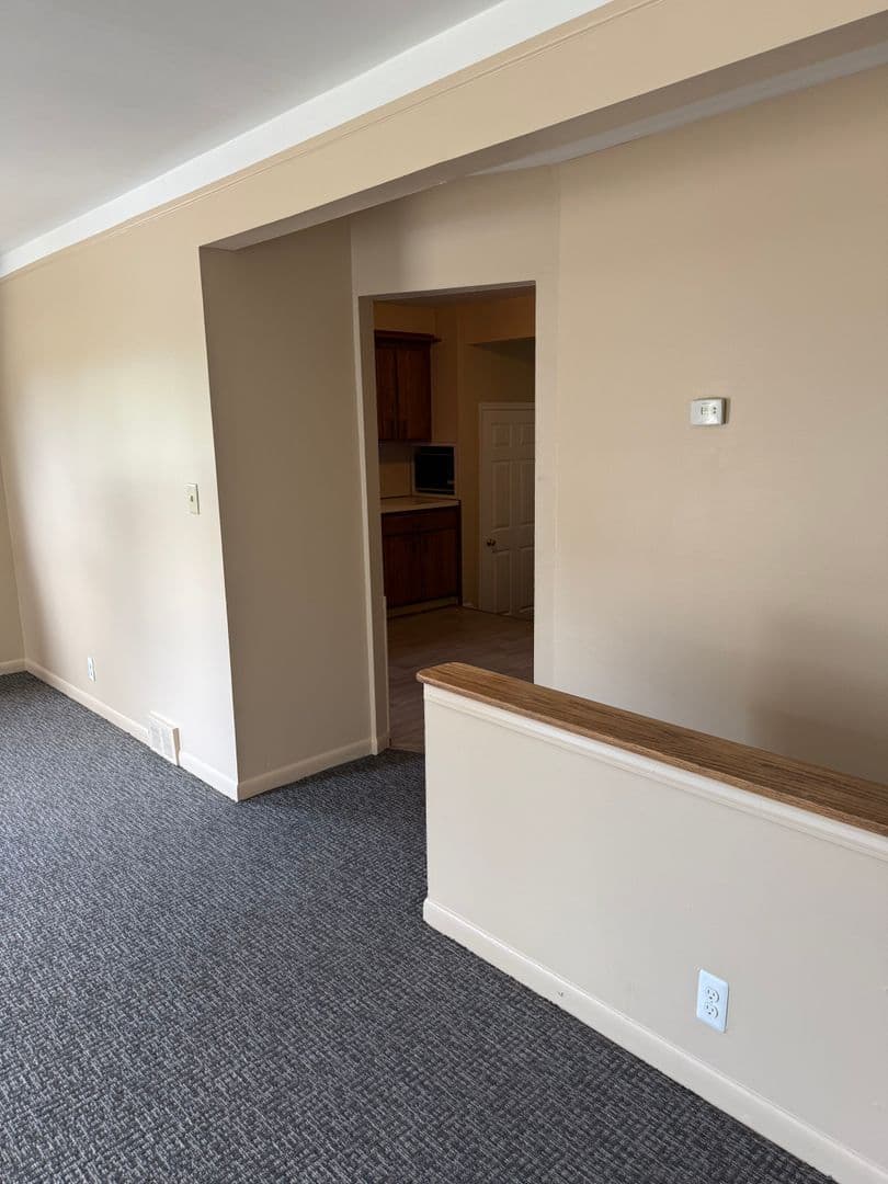 Warren House: 4583 E Thirteen Mile Rd