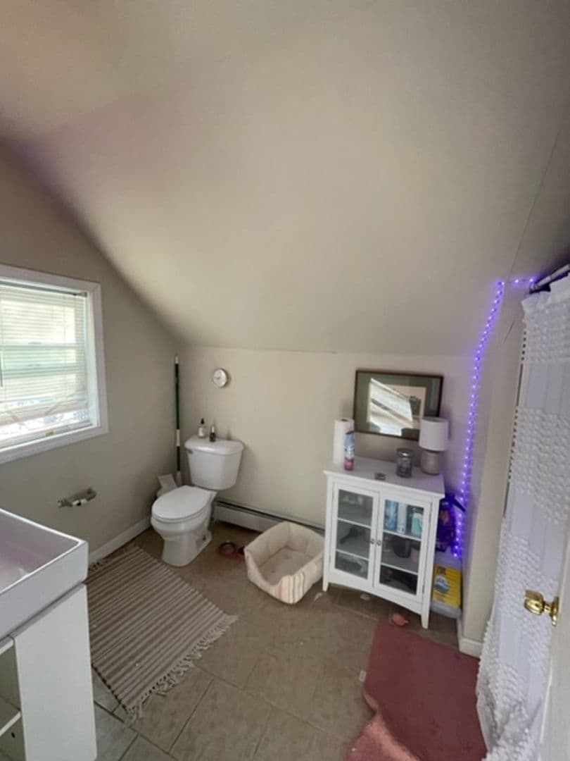 Providence Apartment: 624 Smith Street