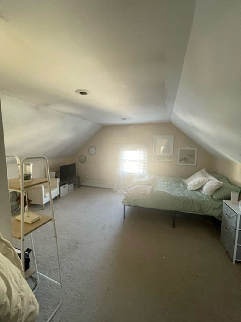 Providence Apartment: 624 Smith Street