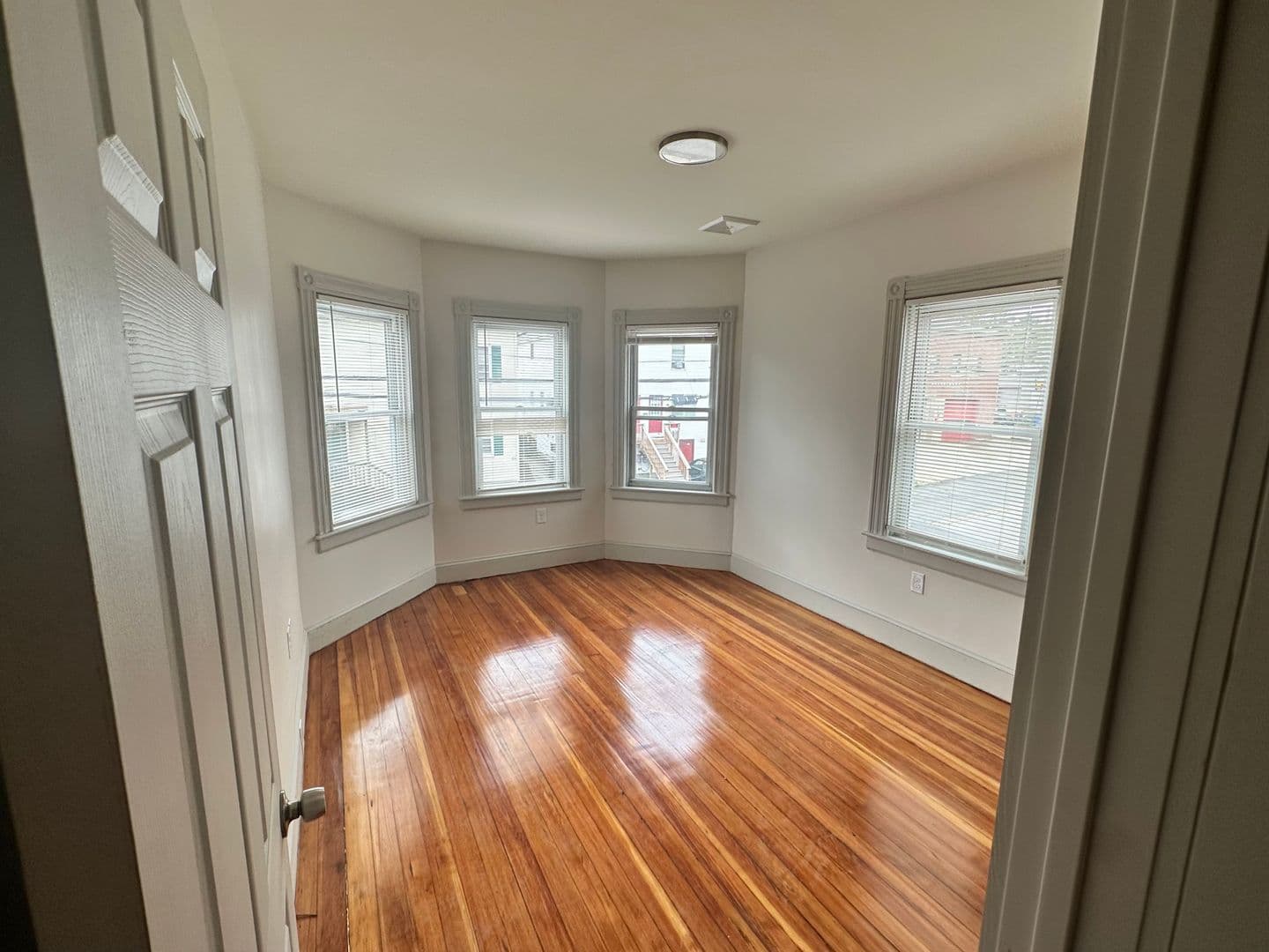 Providence Apartment: 413 Admiral Street
