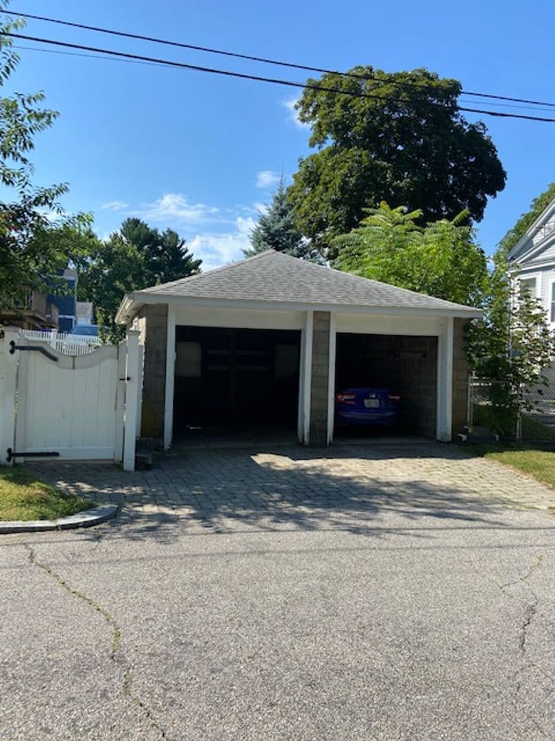 Providence House: 184 Fruit Hill Ave.