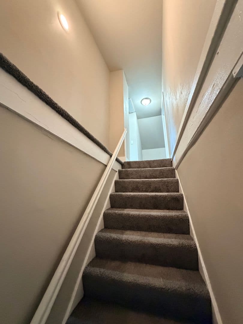 Milwaukee House: 2040 N 28TH ST
