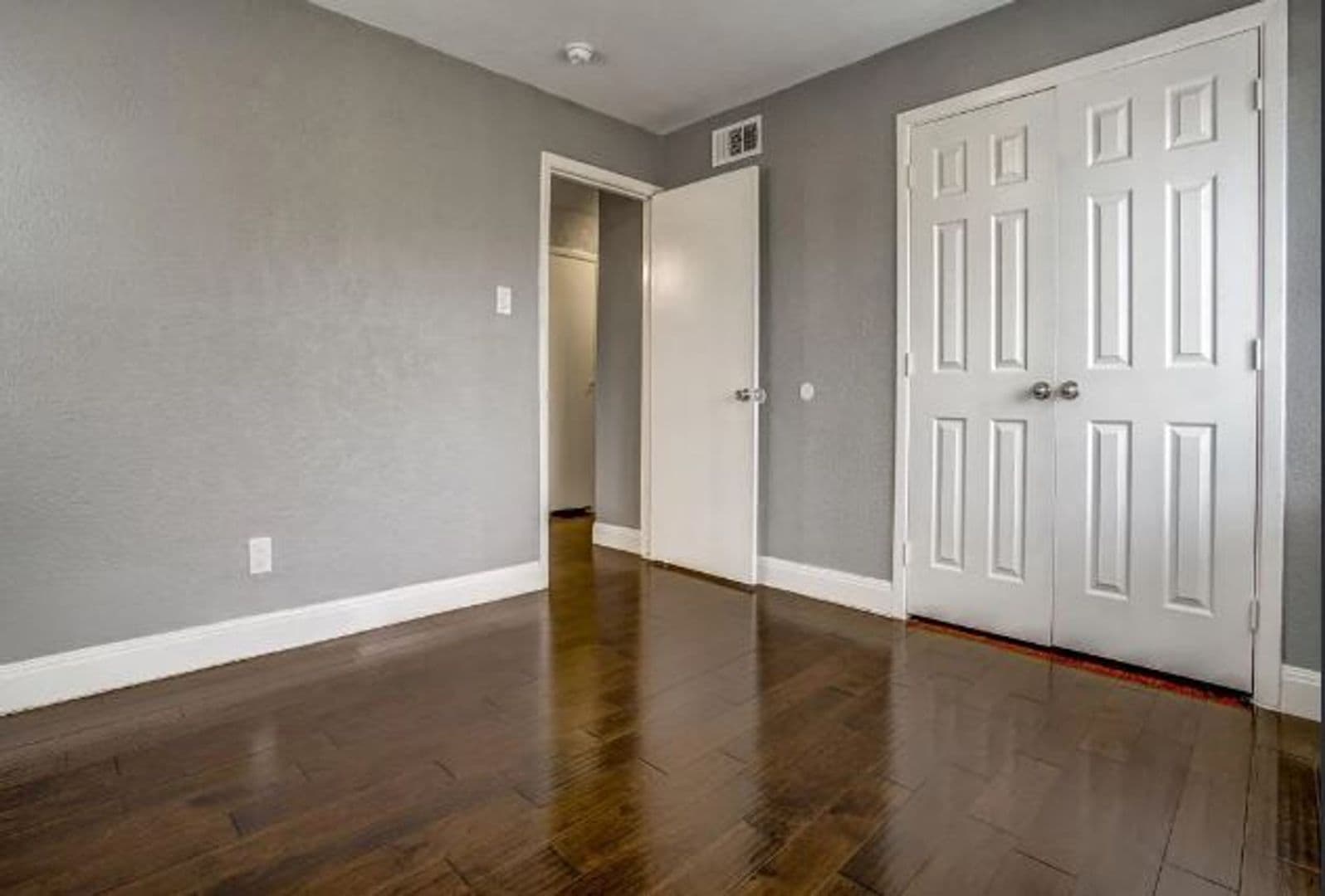 Dallas House: 7027 Coleshire Dr.