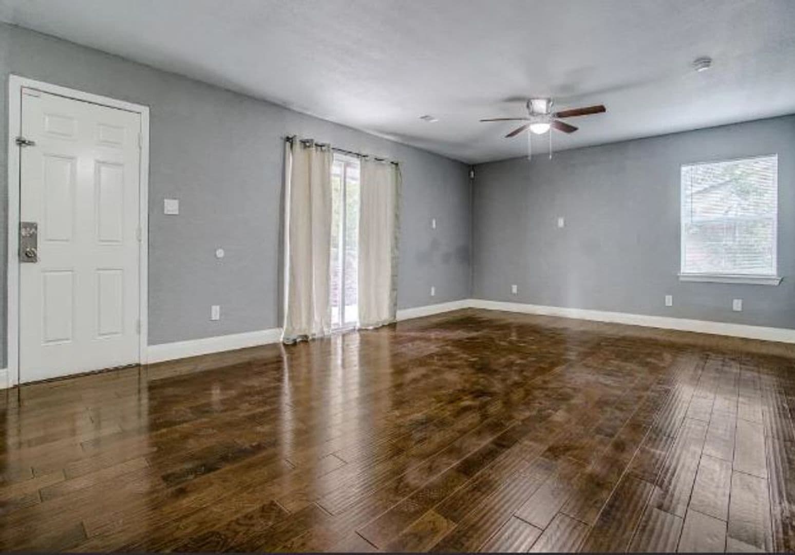 Dallas House: 7027 Coleshire Dr.