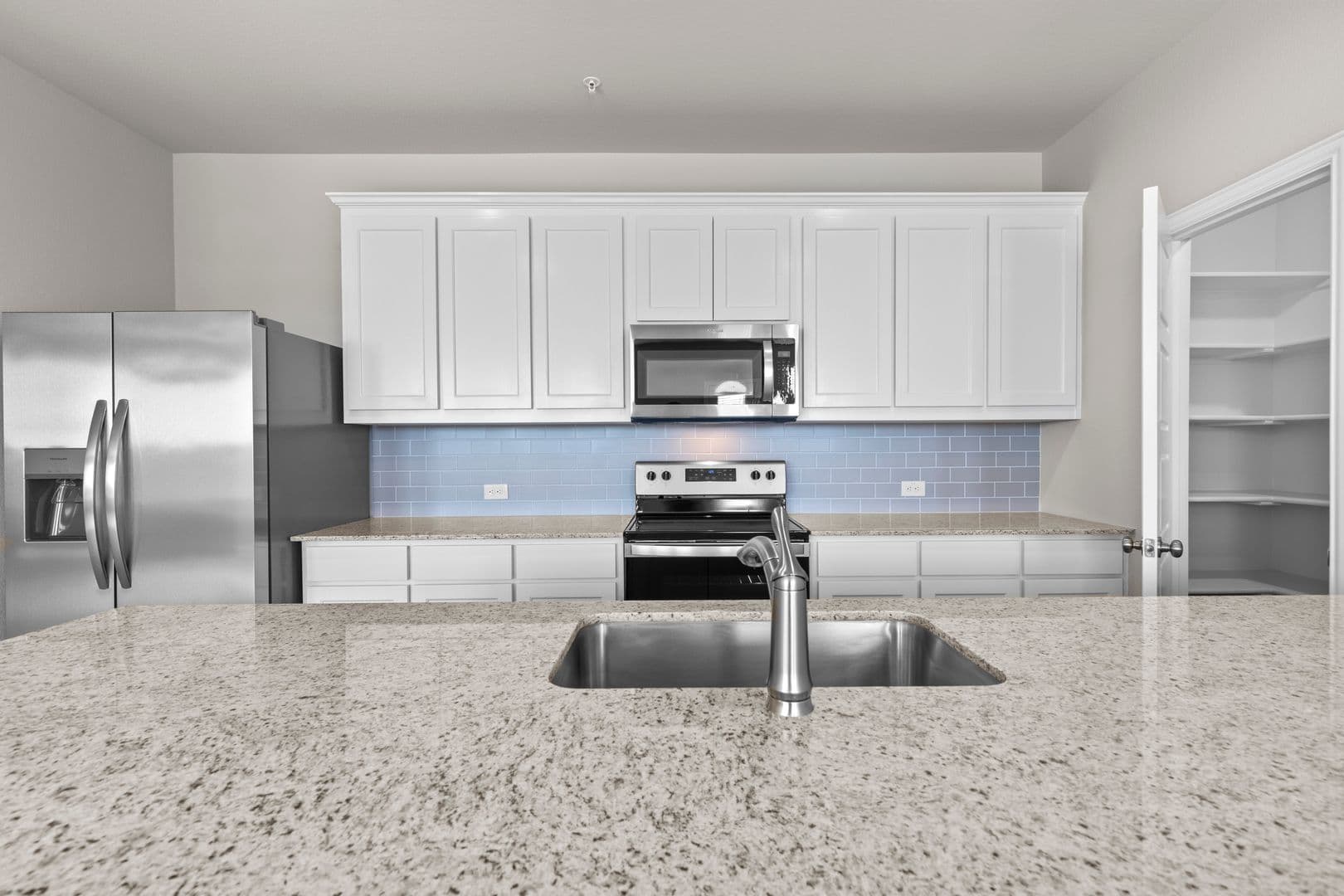 Waxahachie House: 2065 Layla Dr.