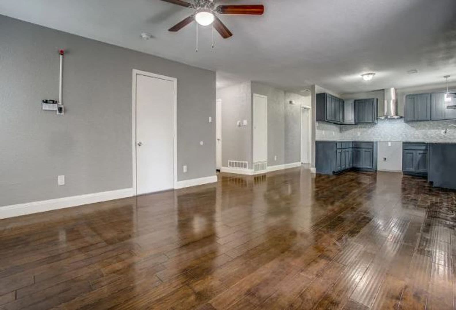 Dallas House: 7027 Coleshire Dr.